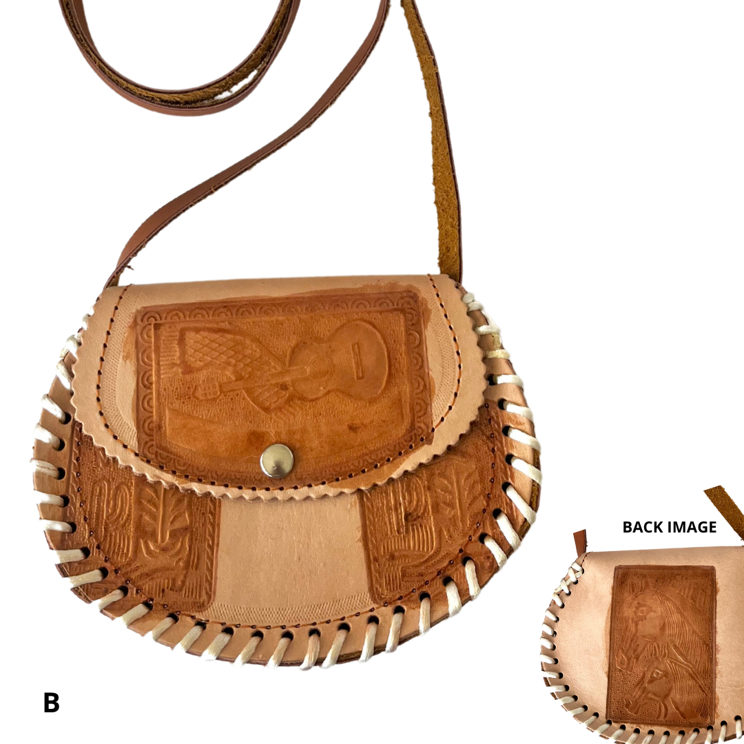 Chilchota Leather Purse